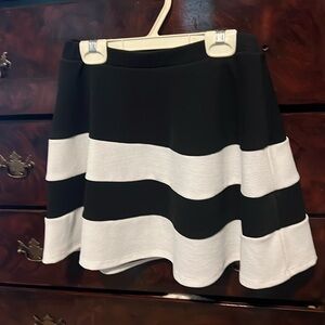 Black and white mini skirt